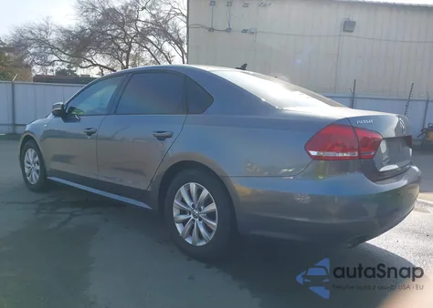 2015 Volkswagen Passat 1.8T Wolfsburg Edition from USA, damaged, VIN 1VWAT7A32FC050528